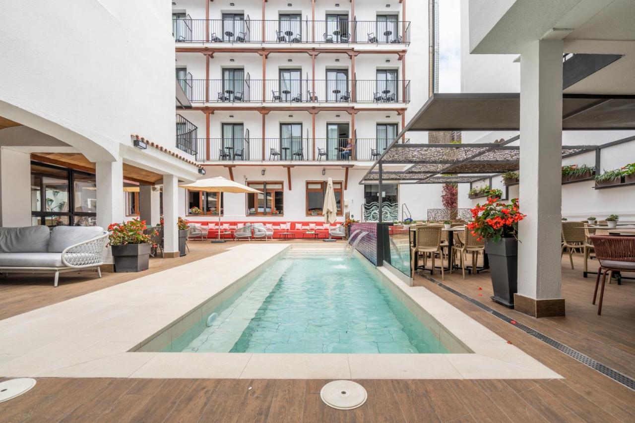 Neptuno Hotel & Spa 4 Sup Calella Luaran gambar